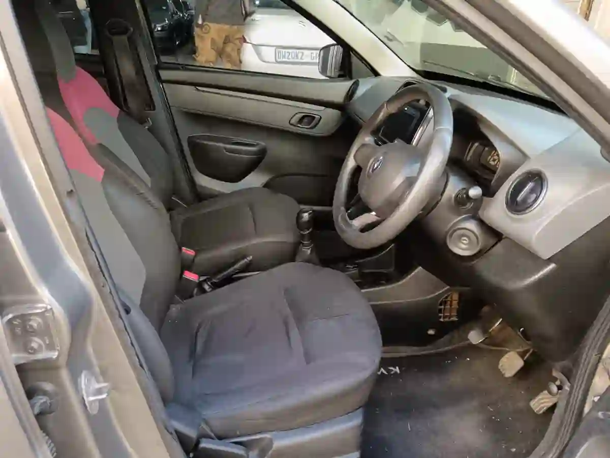 2019 Renault 2019 RENAULT KWID 1.0 photo 7